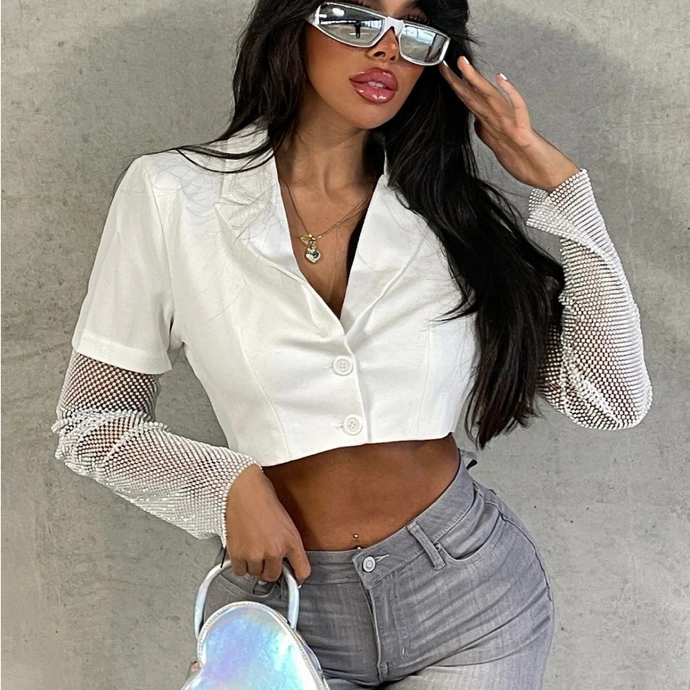 Cropped bedazzled blazer